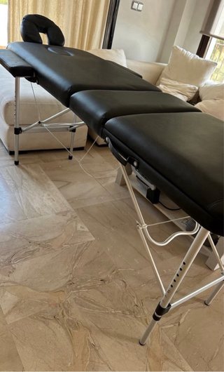 Mesa de masaje plegable negra