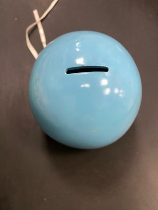 Salvadanaio a forma di palloncino in ceramica