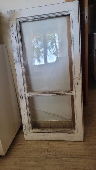 Ventana antigua de madera