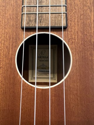 Ukelele Ortega RFU11S