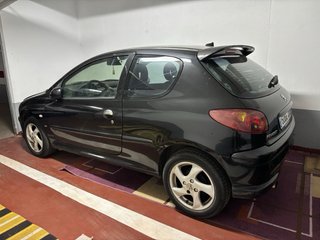 Peugeot 206 2004