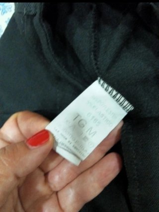 Pantaloni neri gamba ampia