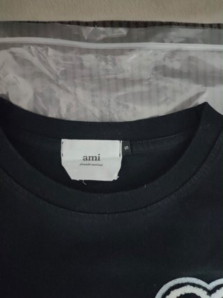 Camiseta negra A