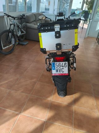 QJ Motor 700 SRT Aventura