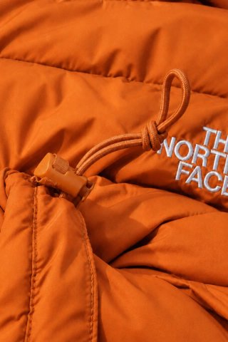 The North Face Nuptse 700 Short Cropped Puffer M