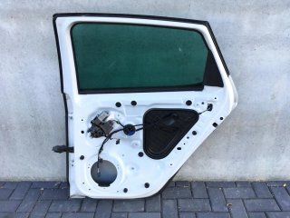 Puerta trasera dch Seat Leon III