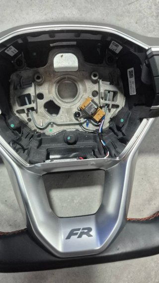 Volante Seat FR Multifunción Cuero