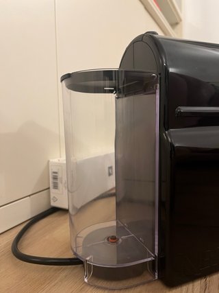 Macchina caffè DeLonghi + 150 capsule