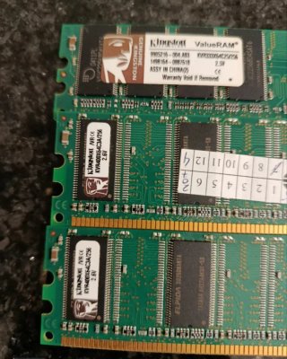 3 Módulos Memoria RAM DDR1 256MB Kingston