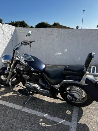 Suzuki Intruder C800 - Mecánica cuidada