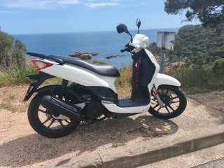 SYM Symphony 125 S Scooter 2009 Blanca