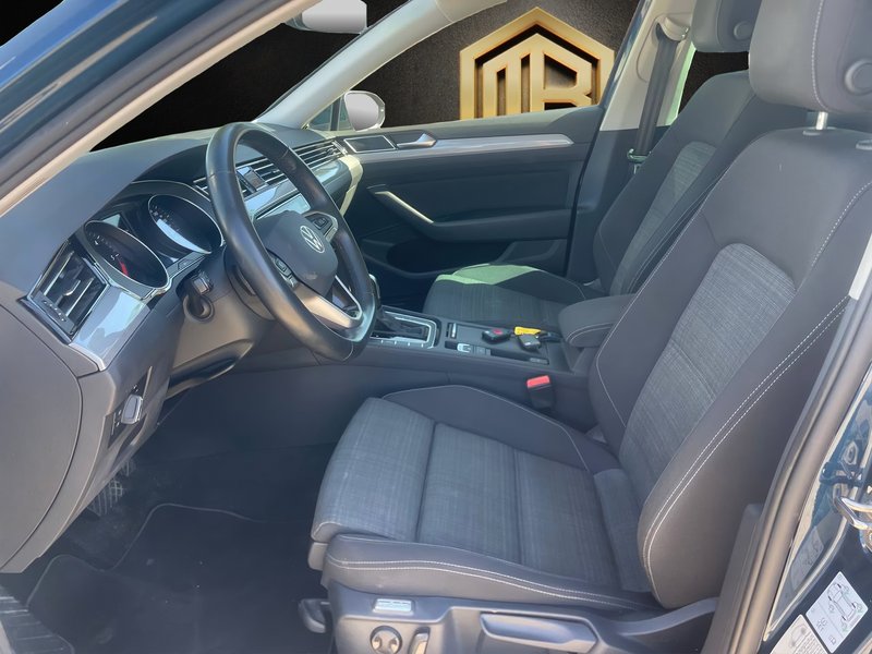 Volkswagen Passat Variant Executive 2.0 TDI DSG 2022, foto 28