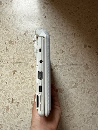 Airis Kira G10IL1 Portátil Blanco