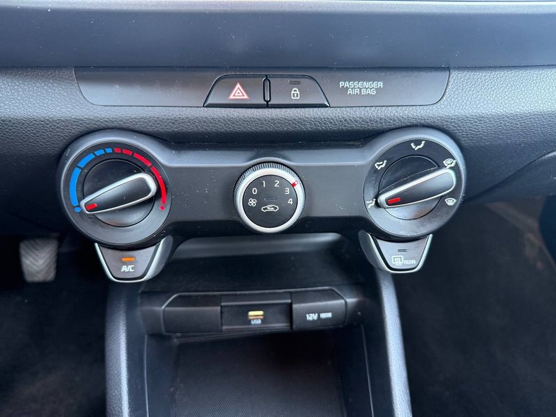 Kia Stonic 2023, foto 17