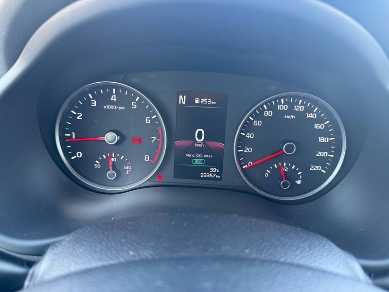 Kia Stonic 2023, foto 27