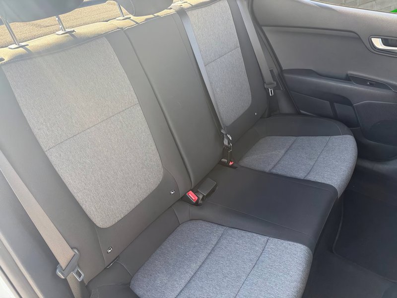 Kia Stonic 2023, foto 33