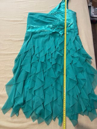 Vestido de fiesta de un hombro