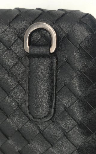 Pochette Bottega Veneta uomo in pelle intrecciata
