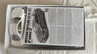 Maqueta Tamiya Nissan Skyline GT-R R34 V-spec II