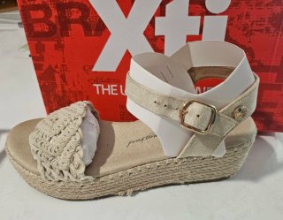 Sandalias cuña Xti beige talla 37 – Como nuevas ✨