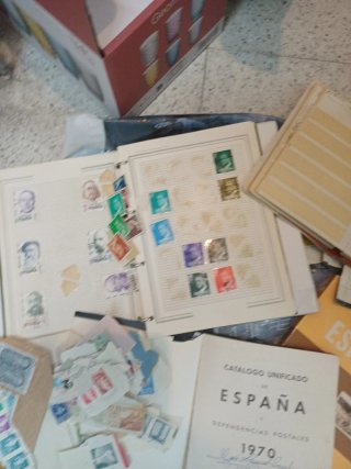 Sellos España y catálogo 1970