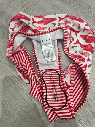 Bikini Shein Talla L Estampado Peces Rojo