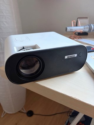 Proyector Wimius Blanco y Negro