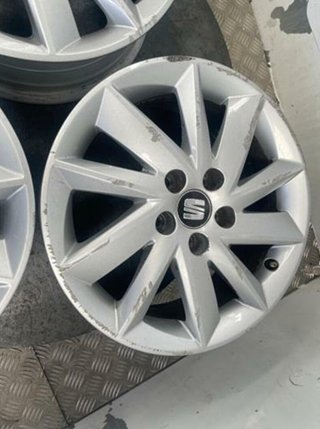 Juego de llantas seat 6p0601025f ibiza 6p1 1111125
