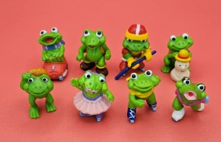Lotto Sorpresine Kinder Personaggi Vari
