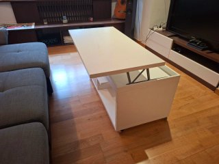 Mesa de centro blanca de madera