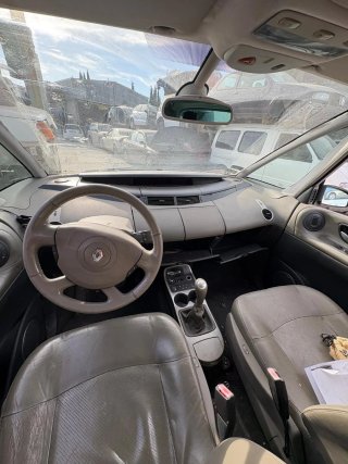 Despiece Renault Espace 2.0 16v F4R 2007