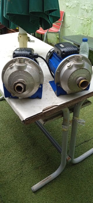 Bomba de agua para pozo Marca loWARA