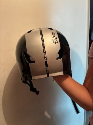 Casco Decathlon Patinaje Negro