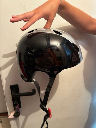 Casco Decathlon Patinaje Negro
