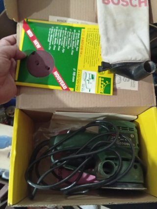 Lijadora Bosch PEX 115 A con caja