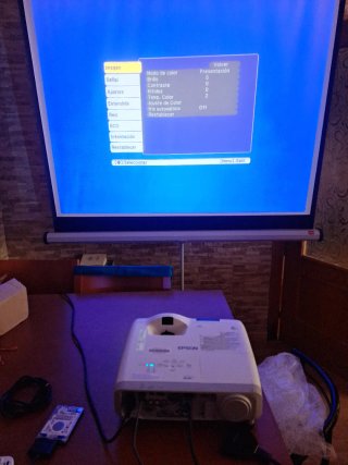 Proyector Epson EB-520