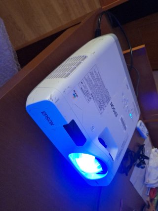 Proyector Epson EB-520