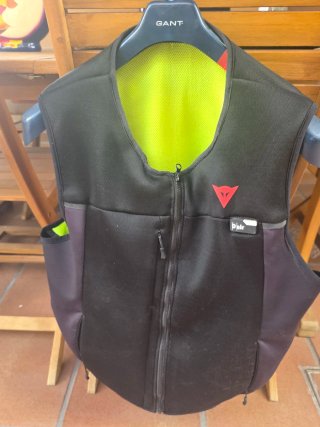 Chaleco airbag moto Dainese XL eléctrico