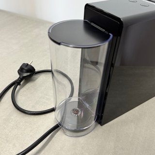 Cafetera Nespresso Krups Essenza Mini Negra