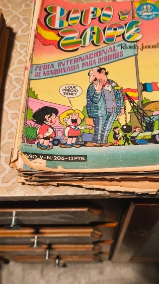Lote de 156 TEBEOS HUMOR antiguos: Mortaledo, etc