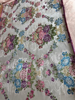 Tela fallera + tela para corpiño Precio negociable