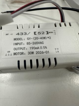Luz ventilador con mando a distancia
