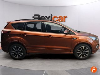 Ford Kuga 2.0 TDCi 132kW 4x4 ST-Line Powers.