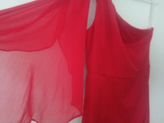 Vestido rojo elegante de fiesta