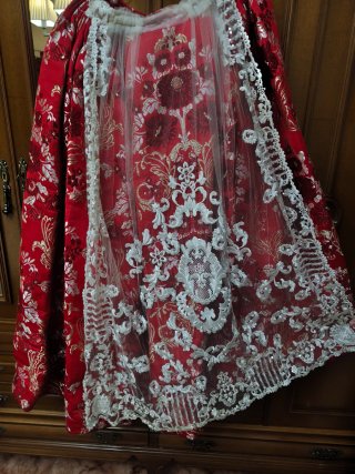 Vestido de Fallera Rojo y Dorado