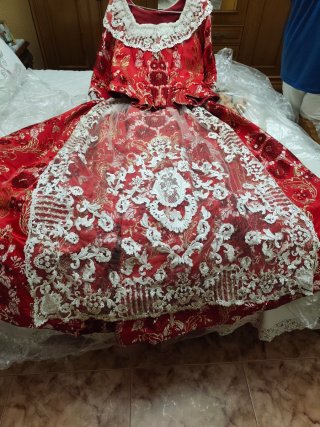 Vestido de Fallera Rojo y Dorado