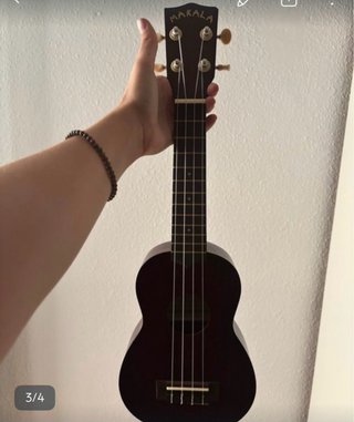 Ukelele marrón