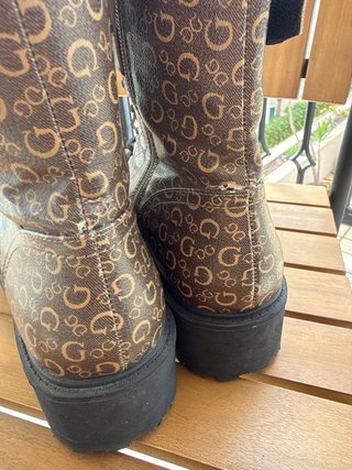 Botas Guess Marrones y Negras
