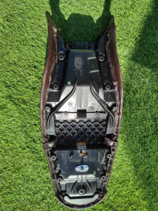 Asiento Moto Triumph Piel