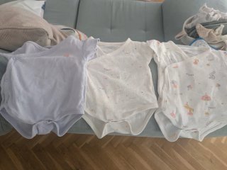 Confezione di 3 body a manica corta per neonati